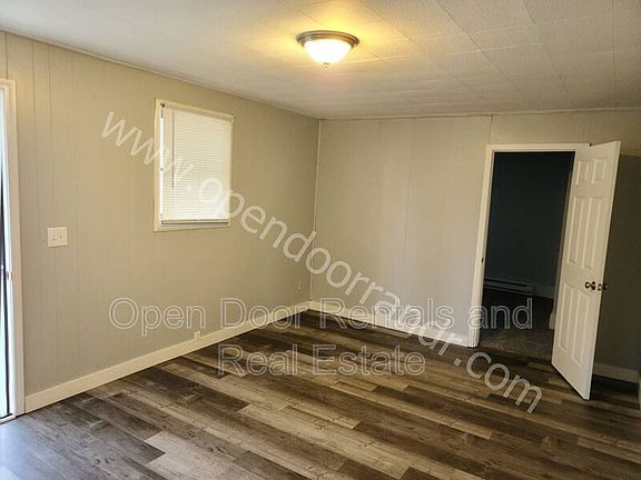 4th image of 309 W William St