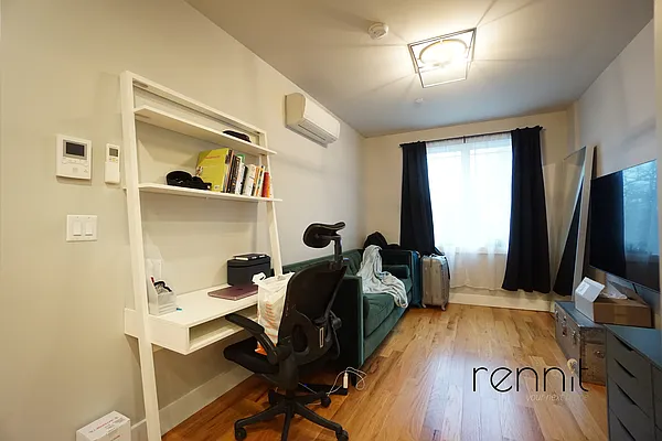 Rented by Rennit Inc. | media 1