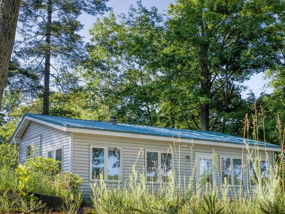 11287 Riverside Dr, Stanwood, MI 49346 Zillow