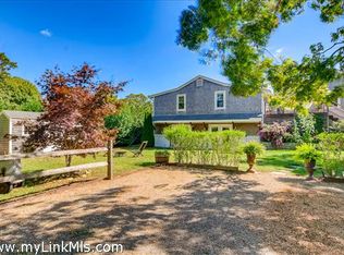 20 Hinckley Cir, Tisbury, MA 02568