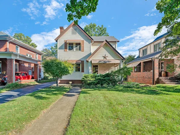 2315 Maiden Ln SW, Roanoke, VA 24015
