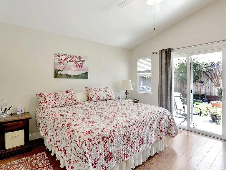 649 Springfield Cir — Photo 13