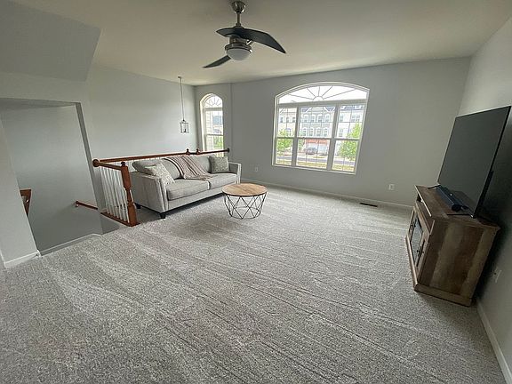 5th image of 20586 Charlotte Blvd S