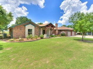 1616 E Cottonwood Rd, Washington, OK 73093
