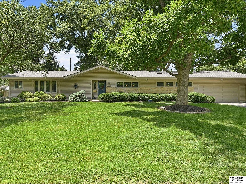 1st image of 704 Dillon Dr