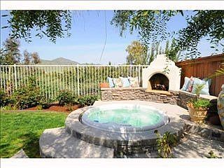 4th image of 749 Creekside Pl