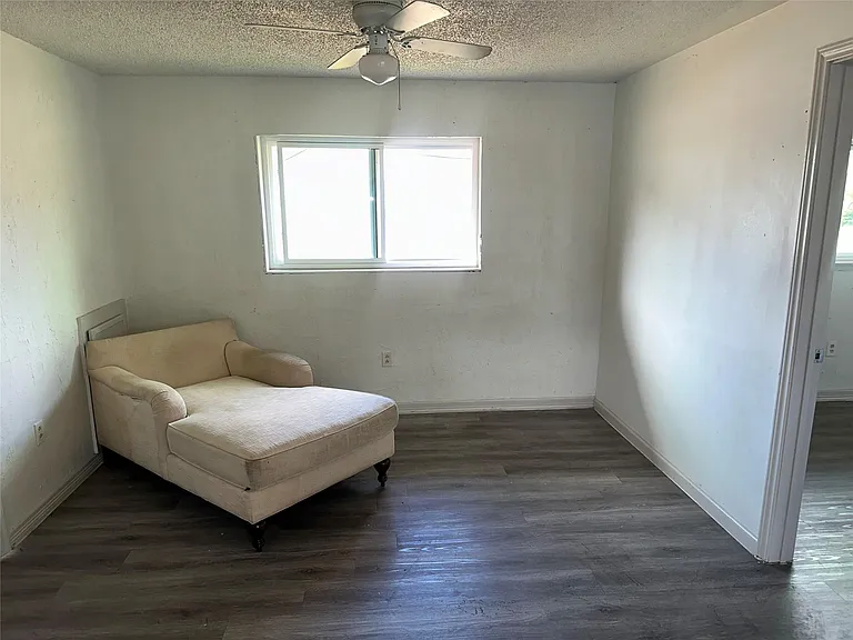 5405 Suez St #2 — Photo 7