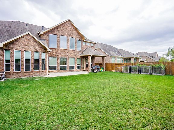 5th image of 3423 Honey Blossom Ln