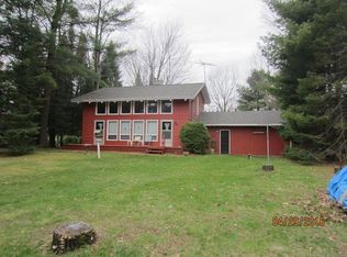 11340 Harris Ln, Suring, WI 54174