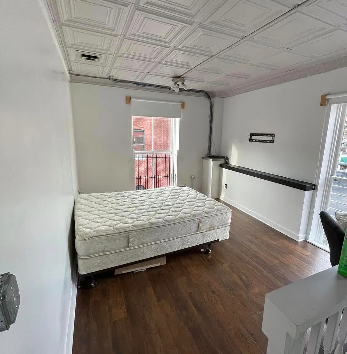 Studio, $1,350 — Photo 4