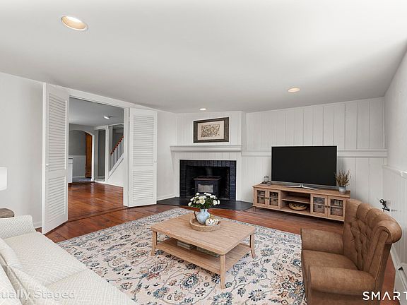 5th image of 110 Dudley Road