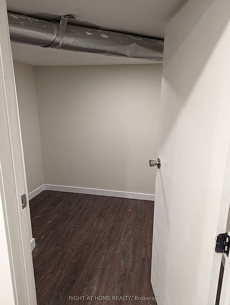 Ajax House for rent - 2 Bedrooms — photo 11