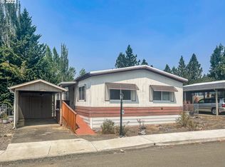 74 NE Danita Ln, Roseburg, OR 97470