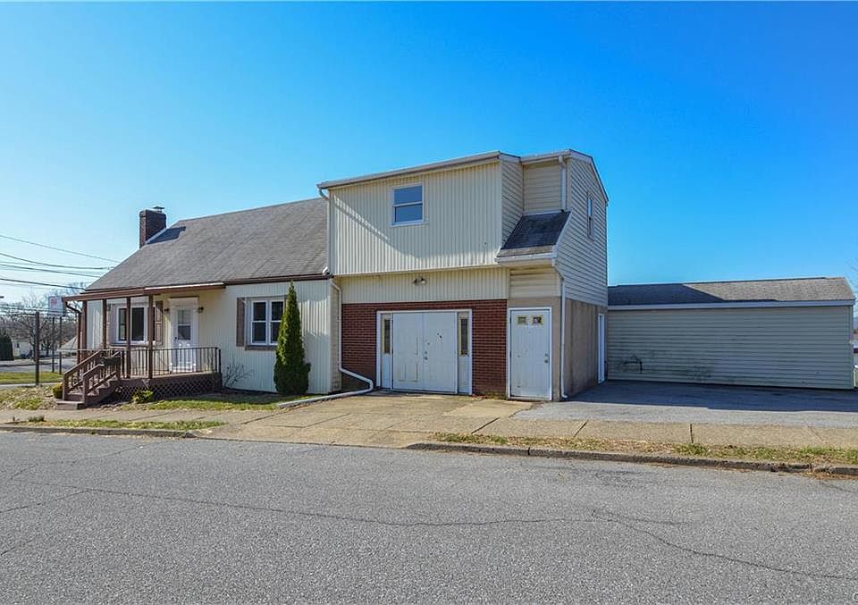 1521 Stefko Blvd Bethlehem Pa 18017 Zillow