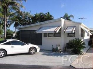 11730 Blue Warbler Dr, Fort Myers, FL 33908
