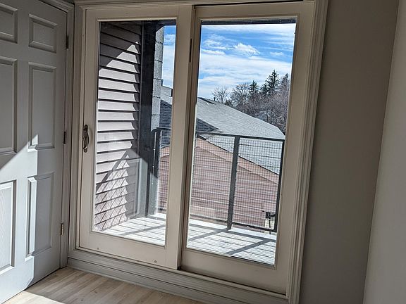 2nd image of 47 S Franklin St #301