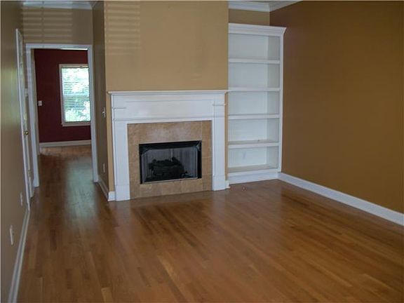 4th image of 201 New Port Meadows Cir