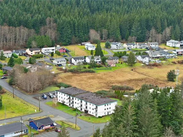 611 Macmillan Dr #307, Sayward, BC V0P 1R0