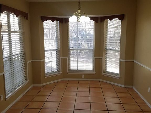 3rd image of 1820 Tierra Del Oso Dr NW