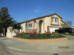 5801 E Paseo De Leon, Anaheim, CA 92807