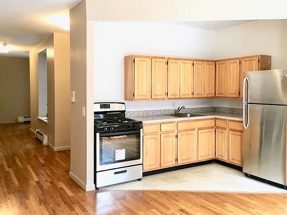 2nd image of 1753 Sterling Pl APT 4B