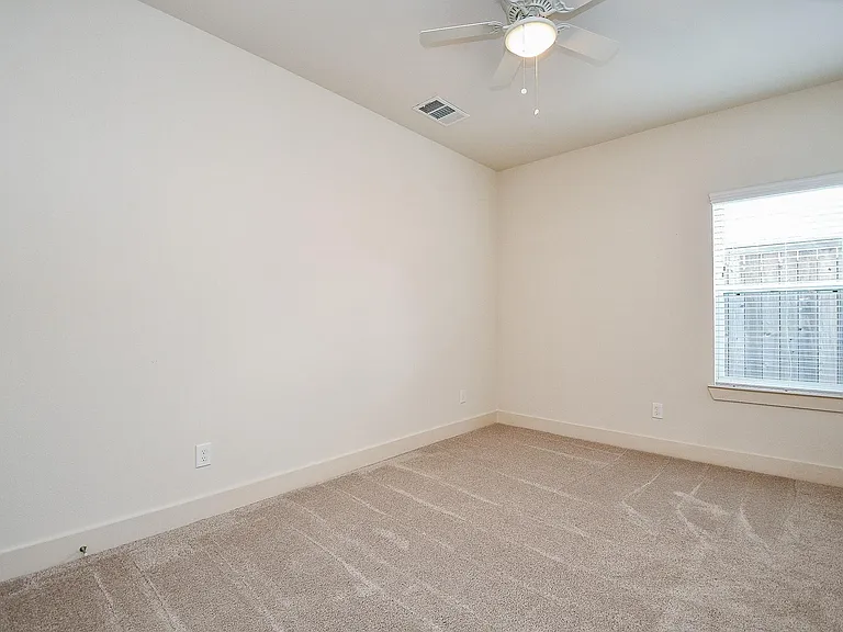 9444 Kerrwood Ln — Photo 16