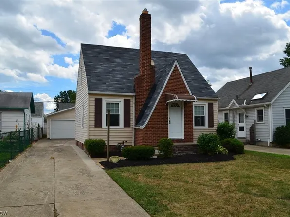 29124 Norman Ave, Wickliffe, OH 44092