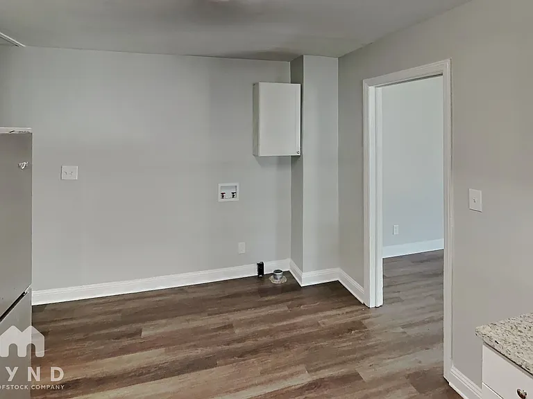 302 Jones St #302 — Photo 8