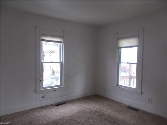 2nd image of 123 Fairlawn Ave