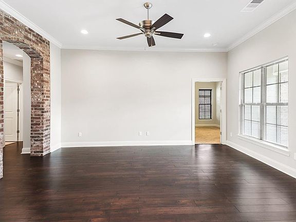 5th image of 1337 S Robinwood Dr