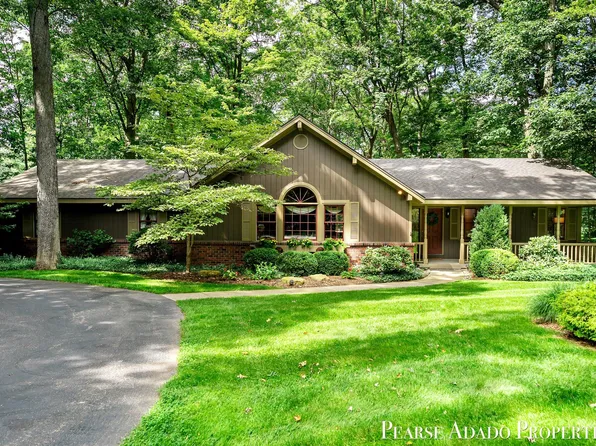 3597 Tricklewood Dr SE, Grand Rapids, MI 49546
