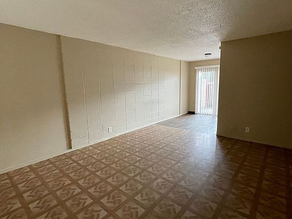 2nd image of 1415 S Central St APT 12