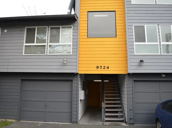 9724 6th Ave NW, Seattle, WA