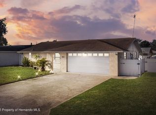 8841 Roble Way, Port Richey, FL 34668