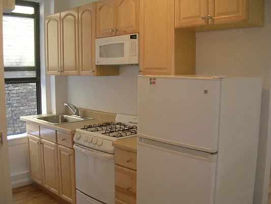 Rented by RV Realty | media 1
