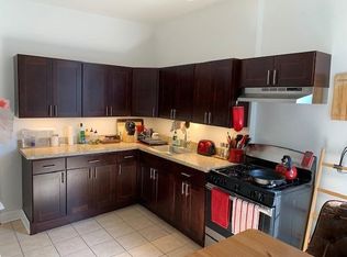 3004 W Cermak Rd, Chicago, IL 60623