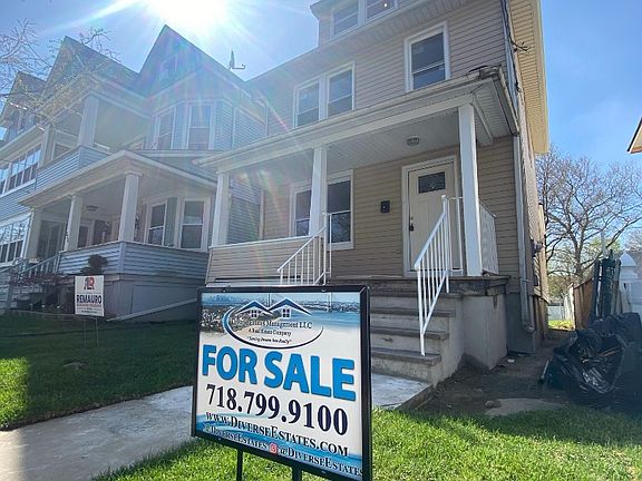2nd image of 222 Charles Ave