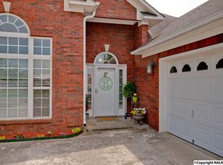 141 Danika Dr NW, Huntsville, AL 35806