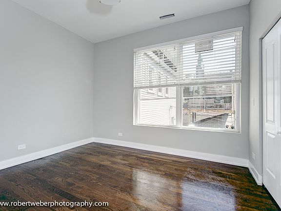 3rd image of 3040 N Southport Ave #2R