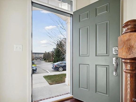 3rd image of 27846 Hopkins Dr #205
