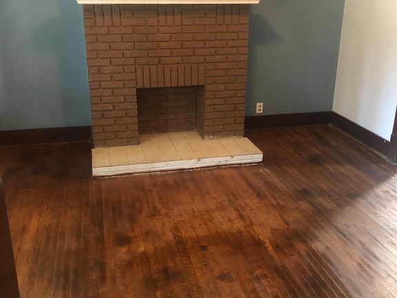 5th image of 1117 Wellesley Ave