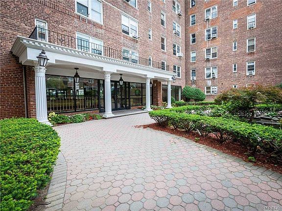 3rd image of 63-61 Yellowstone Blvd #1P