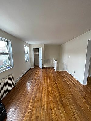 2nd image of 61-40 Cloverdale Blvd #A