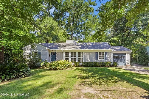 4047 Robin Dr Photo 1