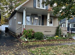 43 8th Ave, North Tonawanda, NY 14120