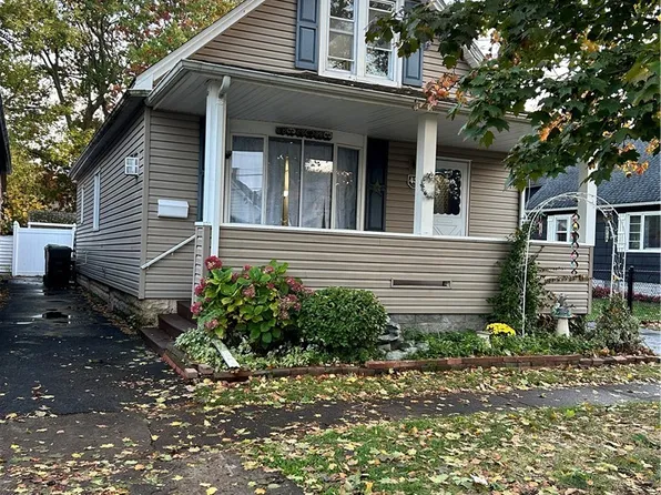 43 8th Ave, North Tonawanda, NY 14120