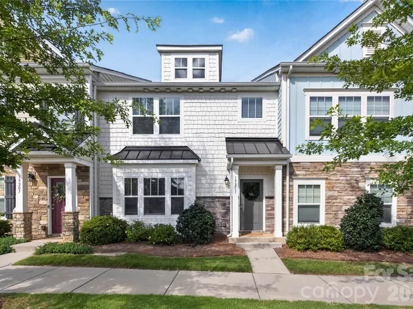 15211 Meacham Farm Dr #36, Huntersville, NC 28078