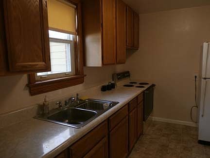 3rd image of 5204 Cutshaw Ave
