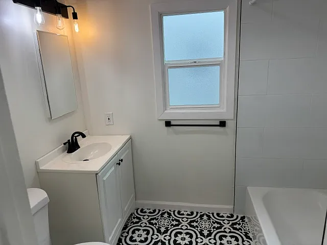1835 E 1st St #2 — Photo 13