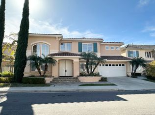 9 San Garin, Irvine, CA 92606